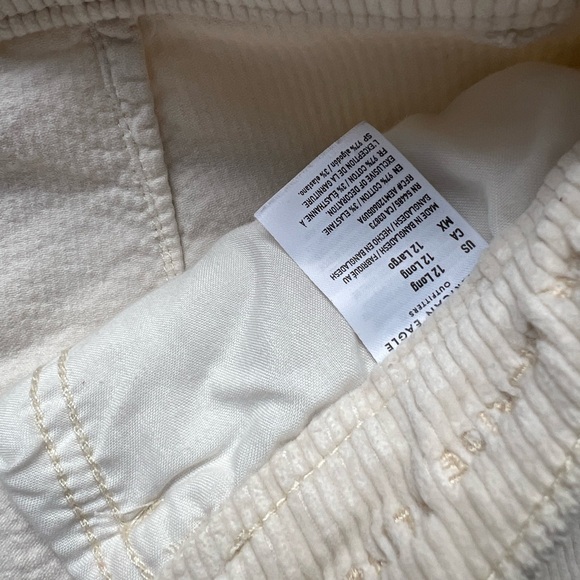 American Eagle white corduroy zip up mini skirt - Picture 4 of 5